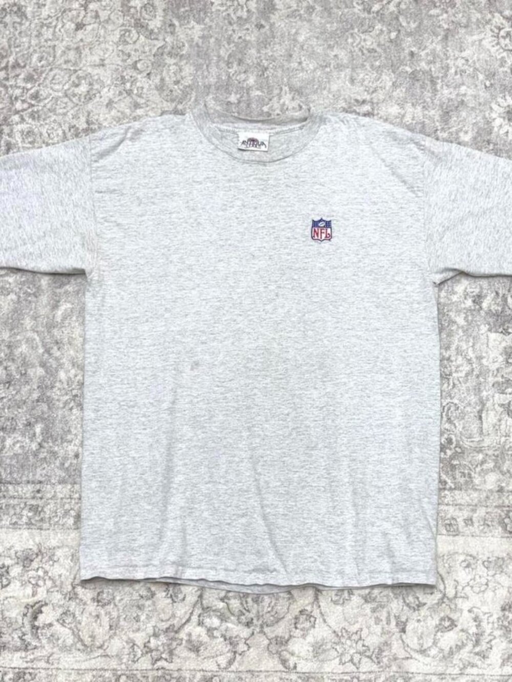 vintage NFL Antigua sport blank tshirt